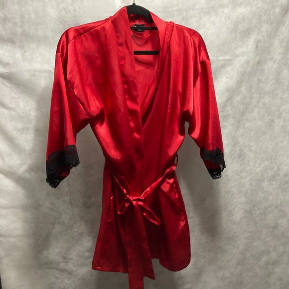 FREDERICKS OF HOLLYWOOD Harlow Satin Kimono Red Black Robe Womens Small - Picture 6 of 16